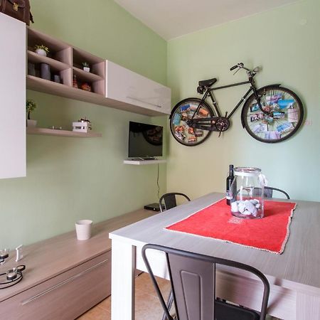 La Casa Di Stefania Apartment Lecce Bagian luar foto