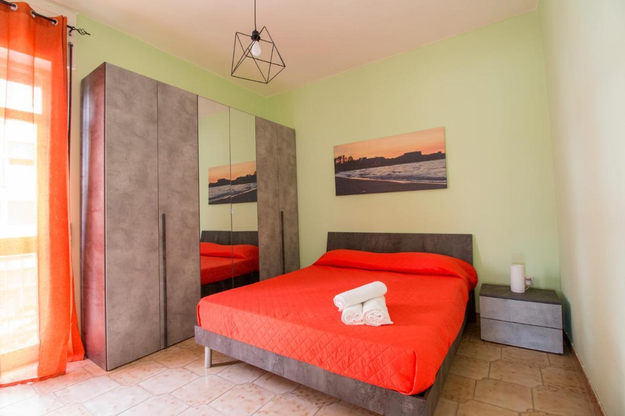 La Casa Di Stefania Apartment Lecce Bagian luar foto