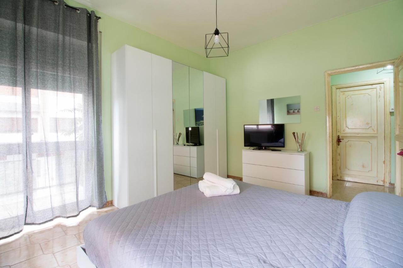 La Casa Di Stefania Apartment Lecce Bagian luar foto